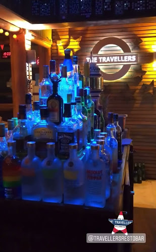 The Travellers Resto Bar - Gastronomía y hostelería