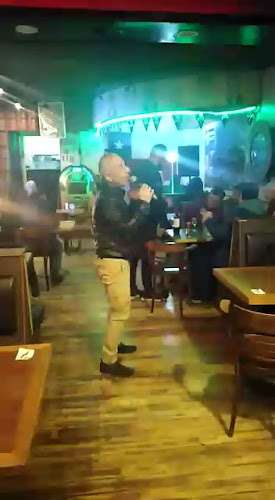 Cafe Central Phone number