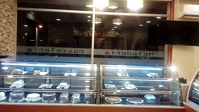 Reviews of Cafetería y pastelería Paumar in Providencia - Gastronomía y hostelería