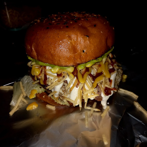 Lluvia de Hamburguesa - Los Angeles