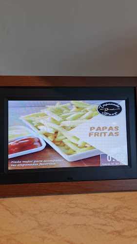 Empanadas Donde Huayi Phone number