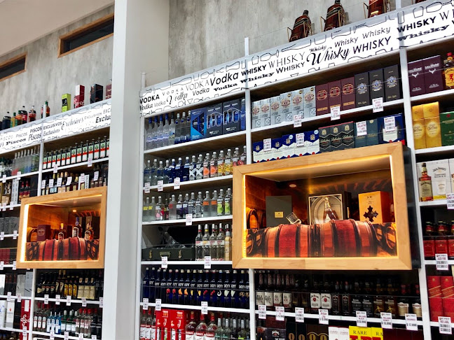 EL POLY LIQUOR STORE - Valparaíso