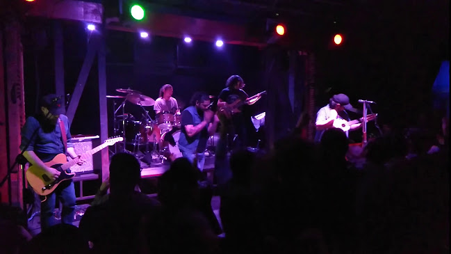 Opinii despre Ele Bar în Valparaíso - Gastronomía y hostelería