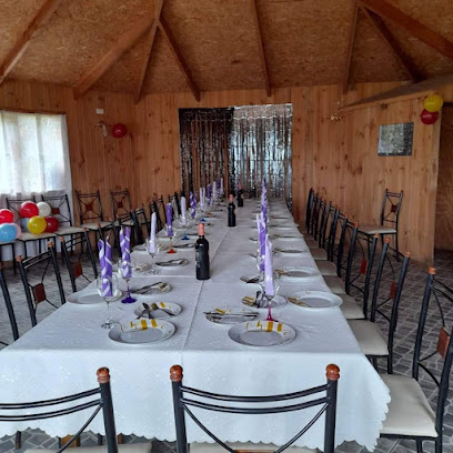 Agroturismo y eventos gastronómicos "Los Aromos"