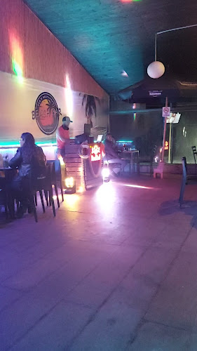 Opinii despre Beach Bar Chile în Constitucion - Gastronomía y hostelería