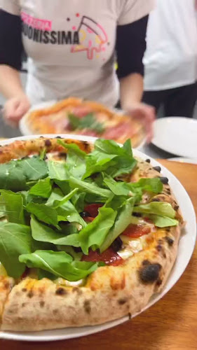 Buonissima Pizzería - Gastronomía y hostelería