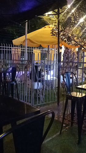 Opinii despre Picadelly Restaurante în Santiago - Gastronomía y hostelería