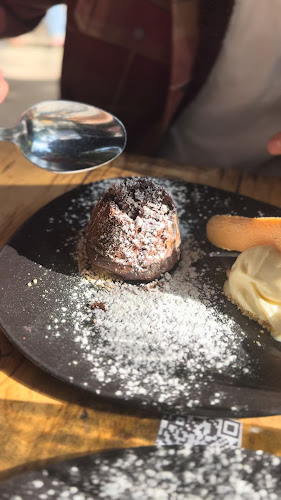 BAR EL BAJO Open Times