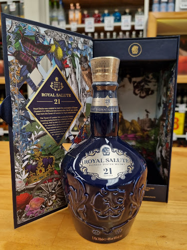 EL POLY LIQUOR STORE - Gastronomía y hostelería