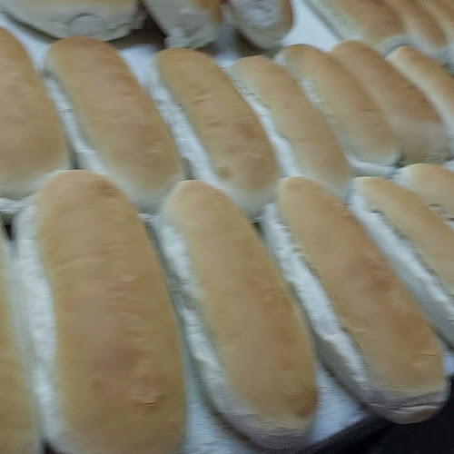 Panadería y Supermercado San Francisco del Valle Open Times