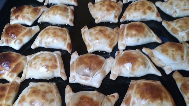 Opinii despre Amasanderia Expedito (Sonia Fuentes Herrera) în Cerro Navia - Gastronomía y hostelería