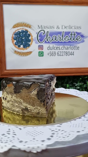 CHARLOTTE LONTUÉ - Gastronomía y hostelería