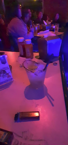 Opinii despre MADEROS BEACH BAR în Penco - Gastronomía y hostelería