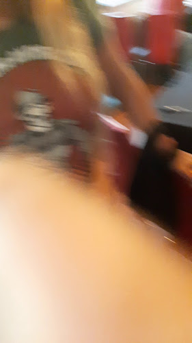 Comments and reviews of Fábrica de Pizza