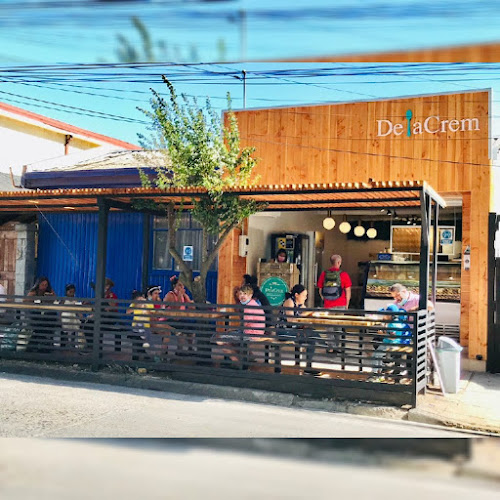 Delacrem Gelateria & Cafeteria.
