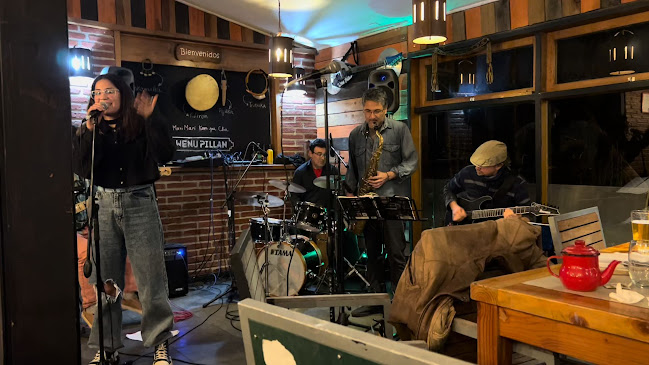 Wenu Pillán Cervecería y Restaurante - Gastronomía y hostelería