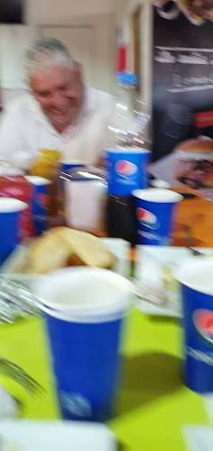 Opinii despre El Poderoso în Puente Alto - Gastronomía y hostelería