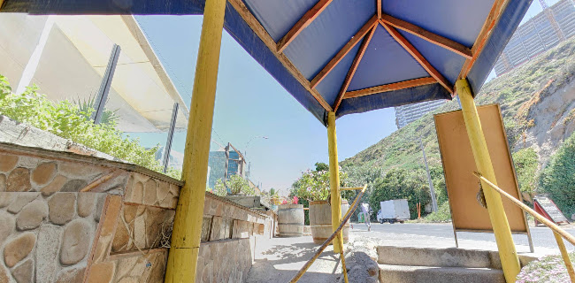 Pje. Siempreviva 131, 2520000 Concón, Valparaíso