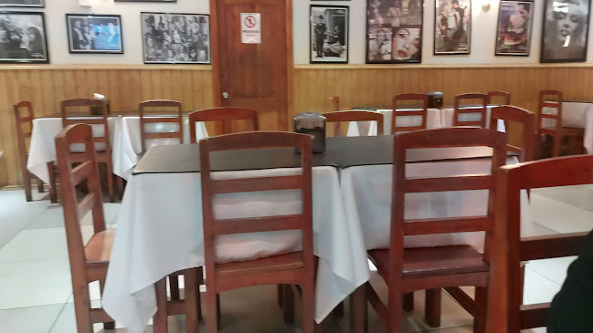 Restobar Scarlett Open Times