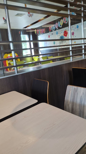 Opinii despre McDonald's în Lo Barnechea - Gastronomía y hostelería