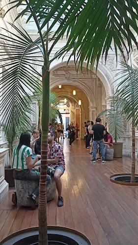 La huérfana - Gastronomía y hostelería