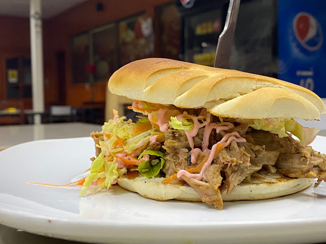 Pizzeria "Dejavu" abierto