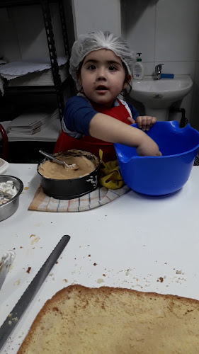 Pasteleria LA ARTESANAL - Gastronomía y hostelería