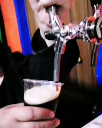 Opinii despre Chichera Las Canoas în Padre las Casas - Gastronomía y hostelería