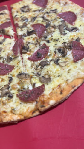Reviews of Pizzarella Delivery in Arica - Gastronomía y hostelería