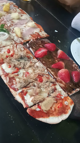 Taberna de la Pizza x Metro - Santiago