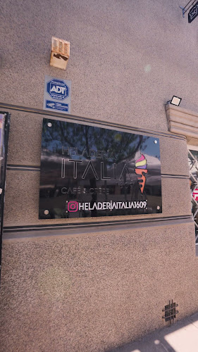 Opinii despre Heladería ITALIA1609 Café & Crêpe în Ñuñoa - Gastronomía y hostelería