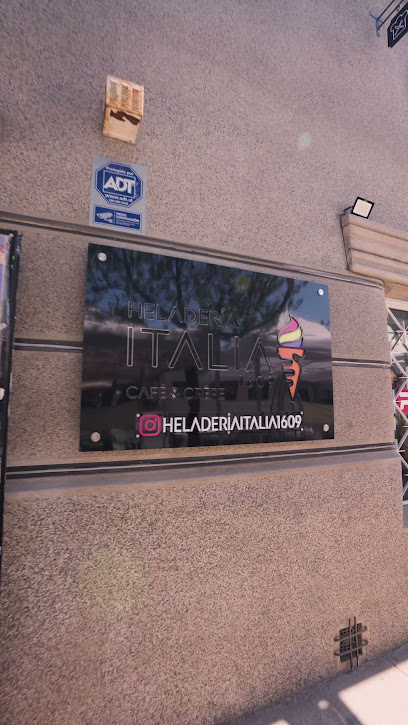 Heladería ITALIA1609 Café & Crêpe