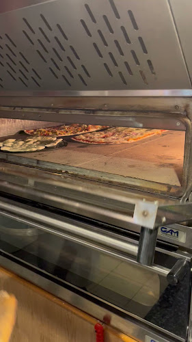 Pizzeria Roma & Trattoria