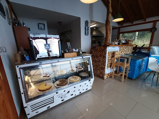 Cafetería Caburgua - Gastronomía y hostelería