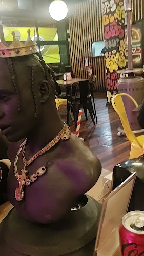 Opinii despre Club Gordos Valpo în Valparaíso - Gastronomía y hostelería