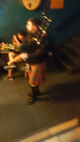 Fiddlers Irish Bar Phone number