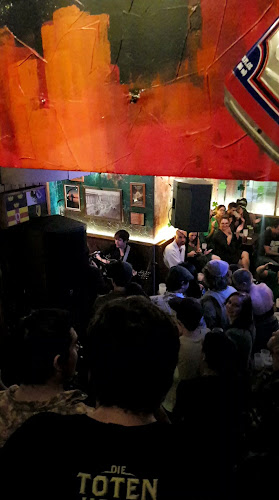 Fiddlers Irish Bar Open Times