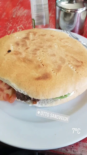 Opinii despre Otto Sandwich Valdivia în Valdivia - Gastronomía y hostelería