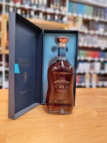 Opinii despre EL POLY LIQUOR STORE în Valparaíso - Gastronomía y hostelería