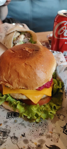 Opinii despre Hell Street Bar în Iquique - Gastronomía y hostelería