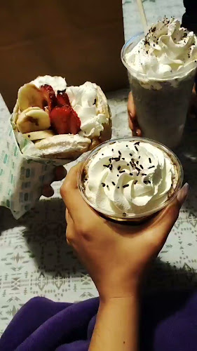 Opinii despre Shakes and Waffles în Huechuraba - Gastronomía y hostelería