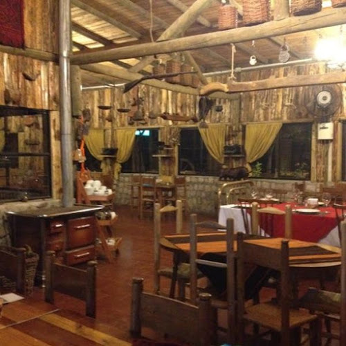 Opinii despre Restaurant Los Hornitos del Cobre în Machalí - Gastronomía y hostelería