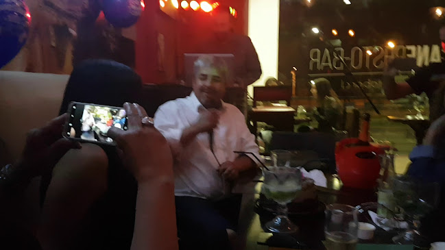 Opinii despre Hurricane Resto Bar în Maipú - Gastronomía y hostelería