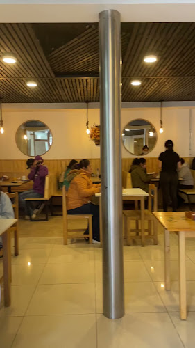 Opinii despre Restaurante Shalom în Puerto Montt - Gastronomía y hostelería