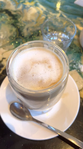 Opinii despre Café Berlín în Pucon - Gastronomía y hostelería