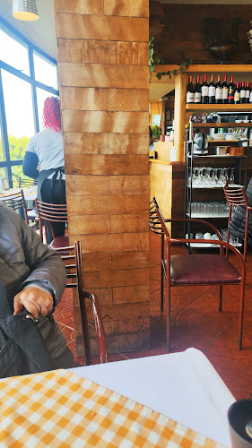 Opinii despre Tallados Restaurant în Puerto Montt - Gastronomía y hostelería