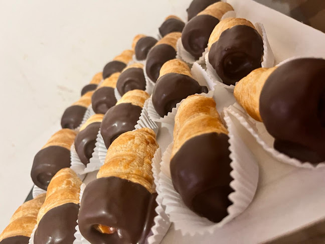 PANADERIA Y COCTELERIA DULCE TENTACION Open Times