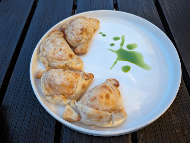 The Singular Restaurant - Gastronomía y hostelería