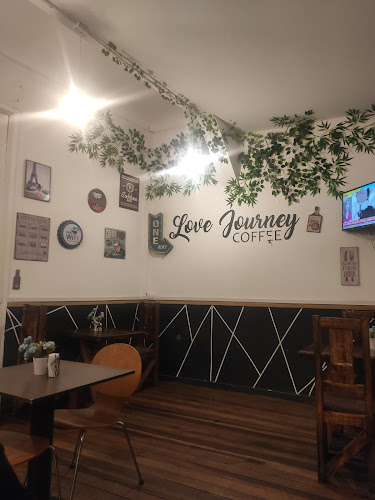 Incontro Cafe Restaurant Phone number