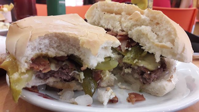 Comments and reviews of Rich Hamburguesas